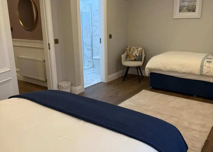 4 Fair Hill- Luxury 4 Bedroom Property -Killarney Town Centre - Free Parking Wi-Fi キラーニー