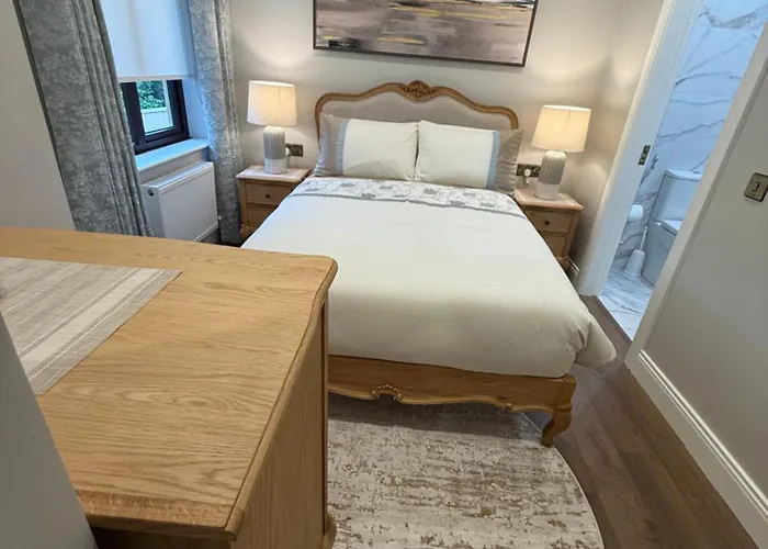 4 Fair Hill- Luxury 4 Bedroom Property -Killarney Town Centre - Free Parking Wi-Fi 別荘 キラーニー