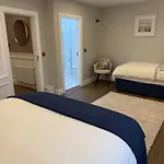 Luxury 4 Bedroom Townhouse -killarney Town Centre - Free Parking Wi-fi- 4 Star Approved Κιλάρνεϊ